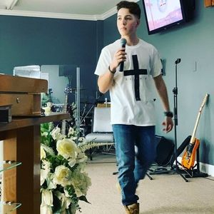 Meet your Posher, Gustavo